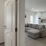 Apartment T1 350mt Da 2d Armacao de Pera